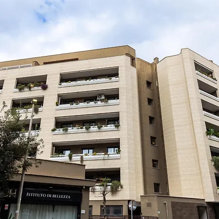 Stefy House Апартаменты *
